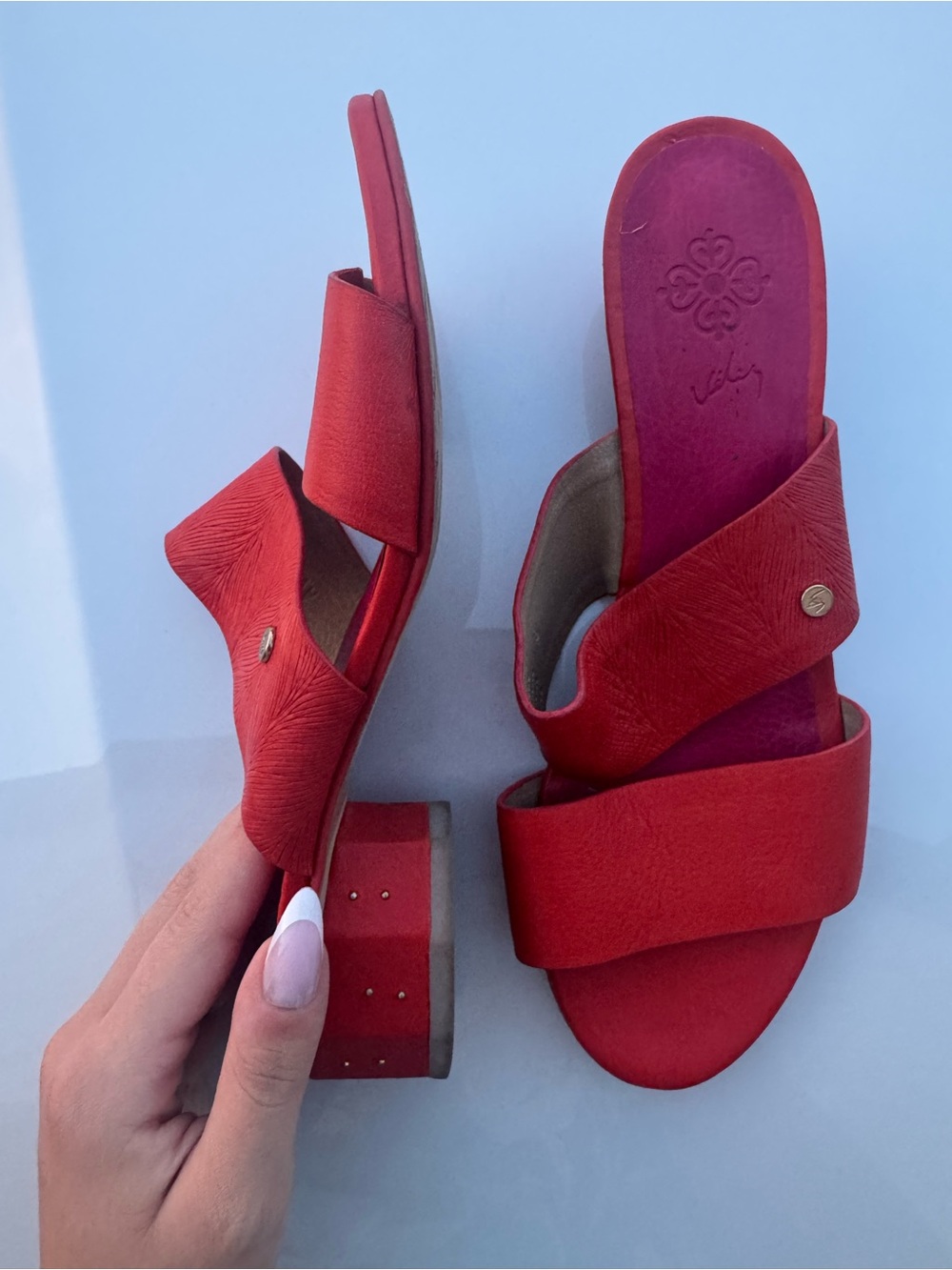 Vélez 100% Leather Women's Red Slide Sandals with Block Heel